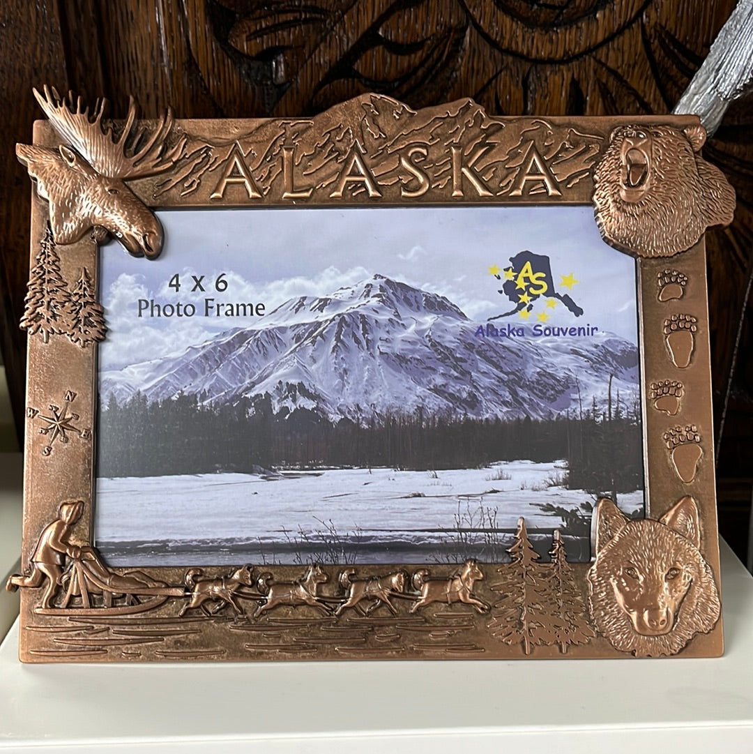 Alaska 4x6 Photo Frame Metal Bear and Tree