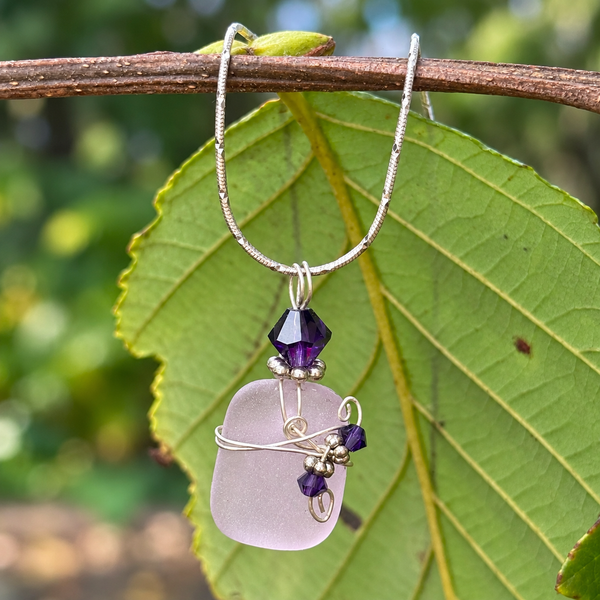 Sea Glass Necklace – Red Dagger-Shaped