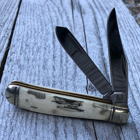 Scrimshaw Trapper Pocket Knife - Floatplane