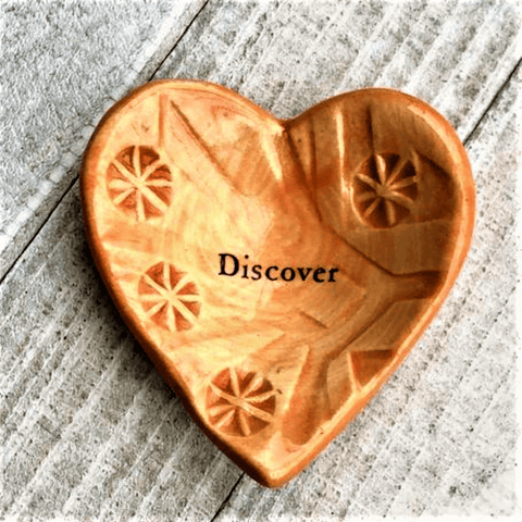 Giving Hearts - Discover