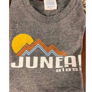 T-Shirt-Grey Juneau Mountain