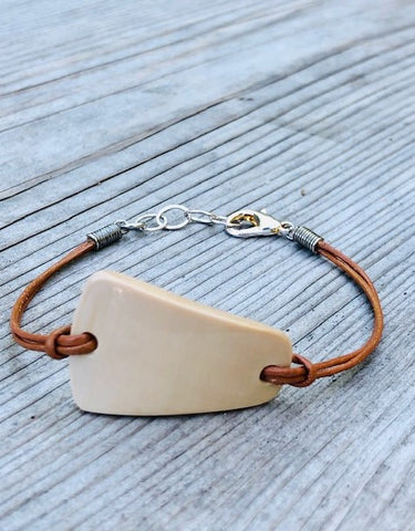 MAMMOTH IVORY DOUBLE LEATHER CORD BRACELET